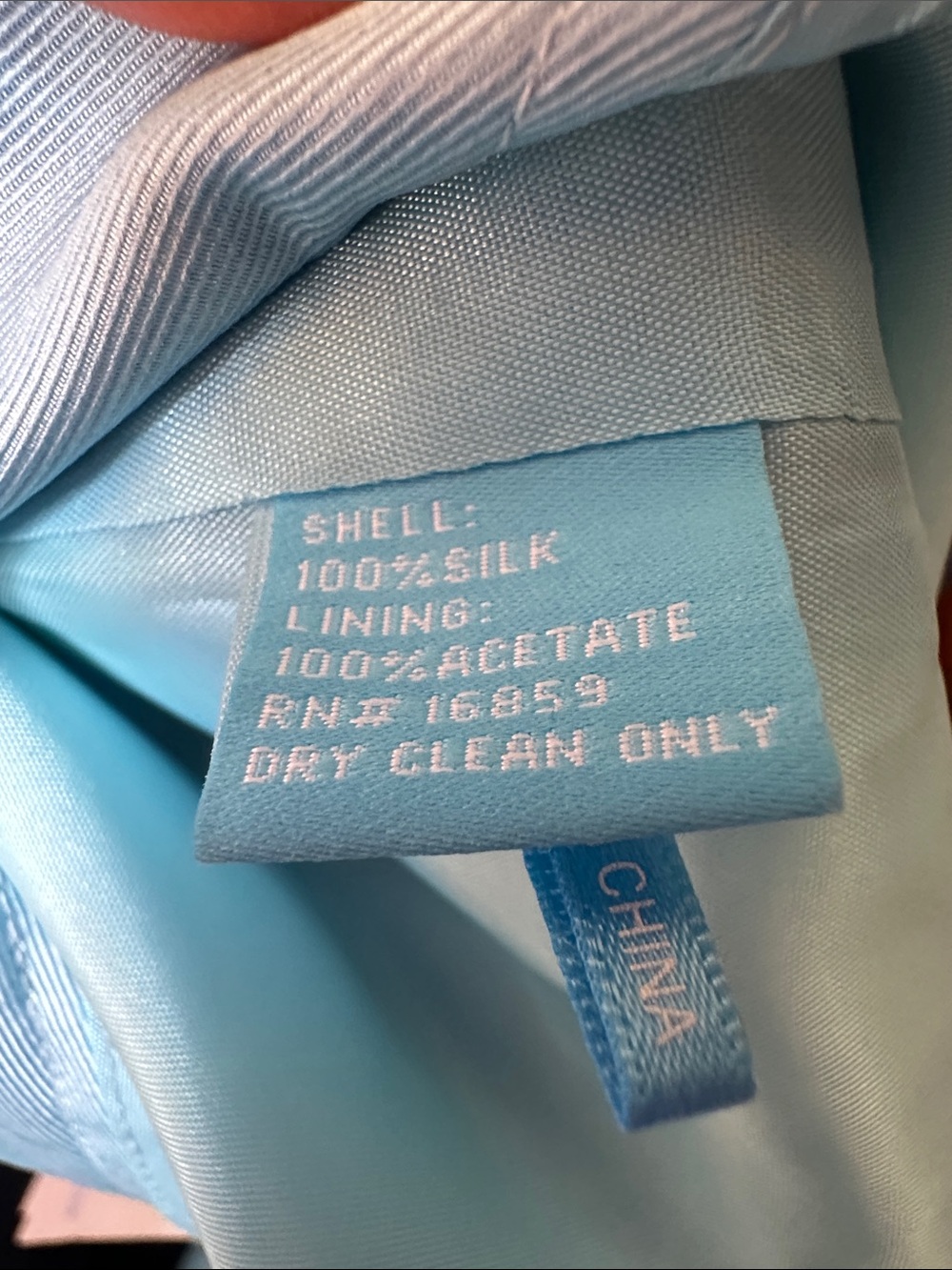 J. McLaughlin Silk Blue Printed Silk Shorts - Picture 6 of 6